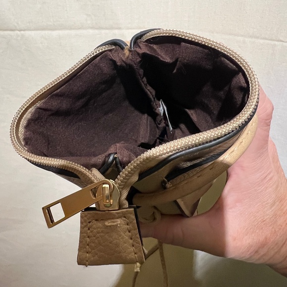 MODA WEST Small Crossbody Bag NWT - Picture 3 of 5